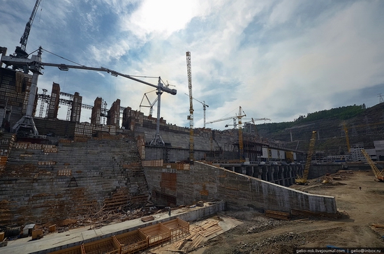 Boguchanskaya hydropower plant construction view 2